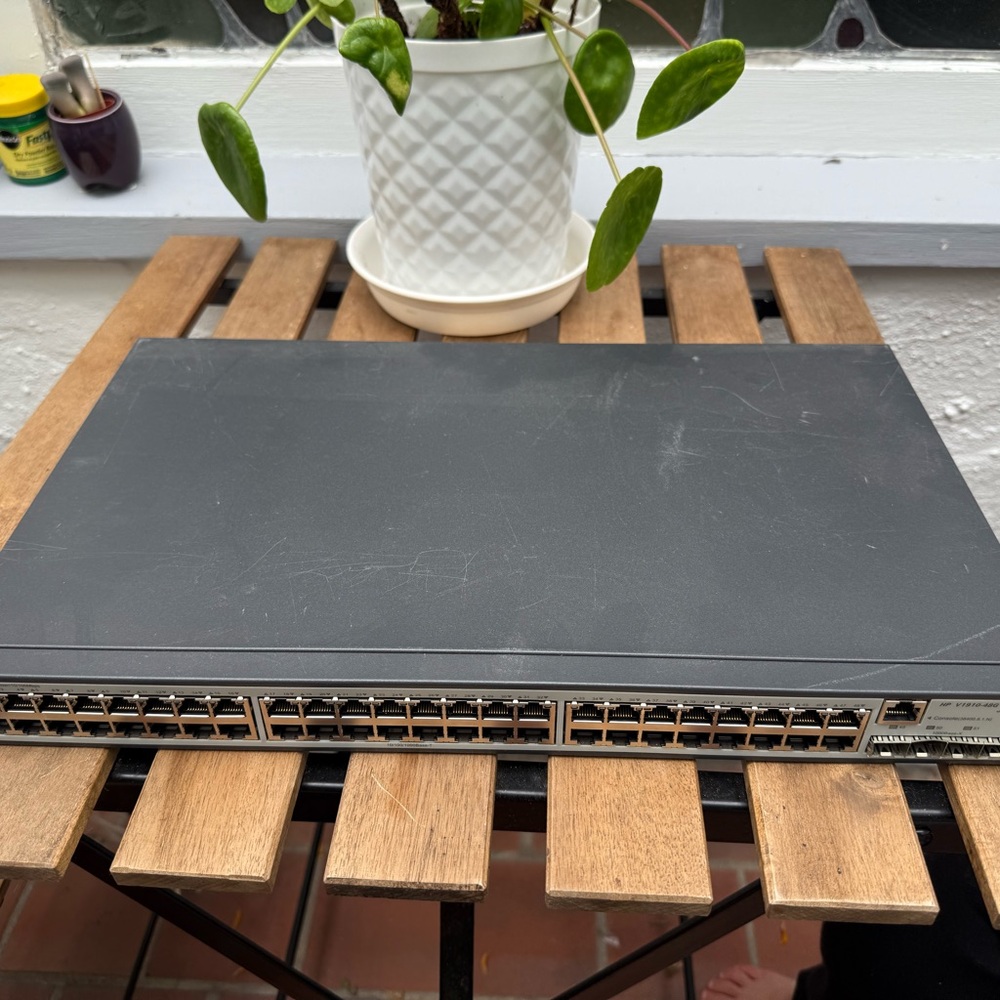 HP Black Networking Switch External Component